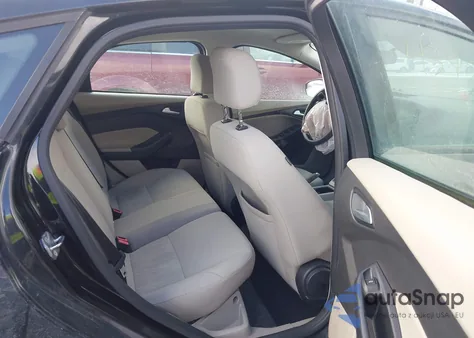 2015 Ford Focus Se из США, поврежденный, VIN 1FADP3K24FL317726